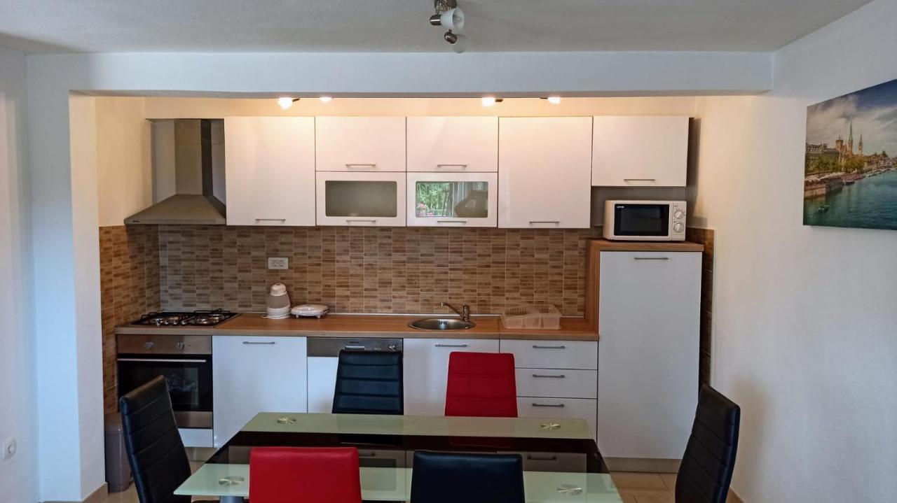 Holiday Apartments Maslina Paho Babino Polje Dış mekan fotoğraf